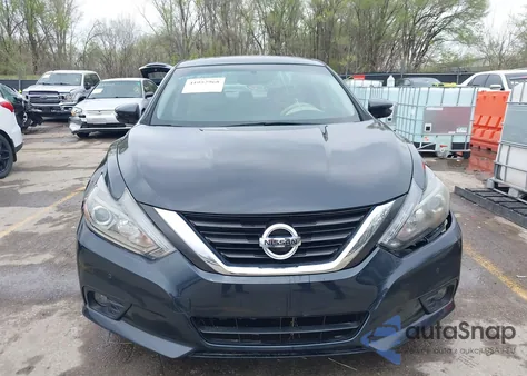 2018 Nissan Altima 3.5 Sl z USA, uszkodzony, nr VIN 1N4BL3AP5JC147563